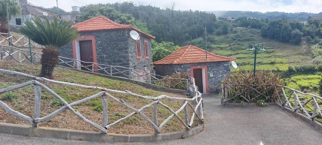 Casa de férias para 4 pessoas, com Terraço e Jardim e ainda Vista em Calheta