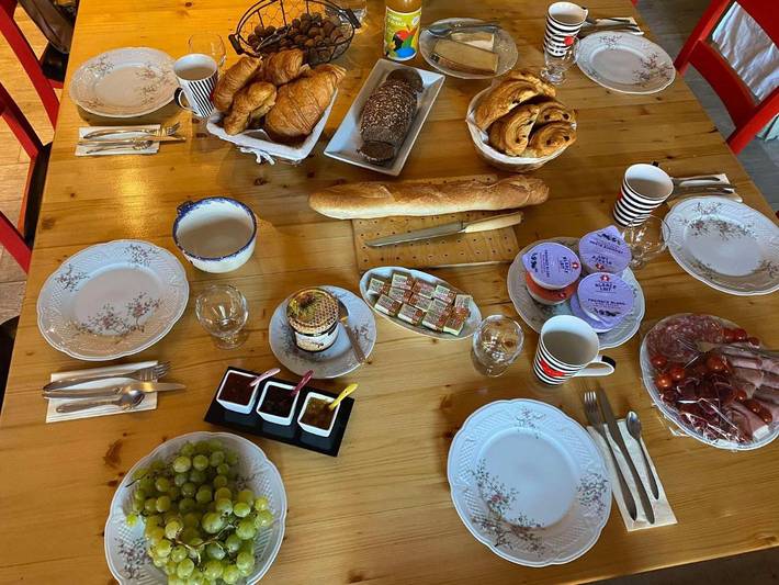 Chambre d’hôte pour 6 personnes, avec piscine ainsi que jardin et vue en Alsace - 2
