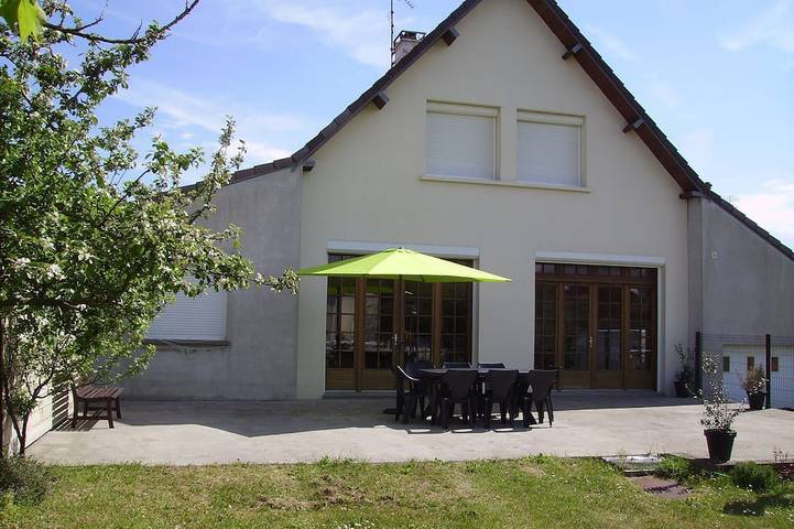 Location de vacances pour 6 personnes, avec terrasse et jardin à Agon-Coutainville