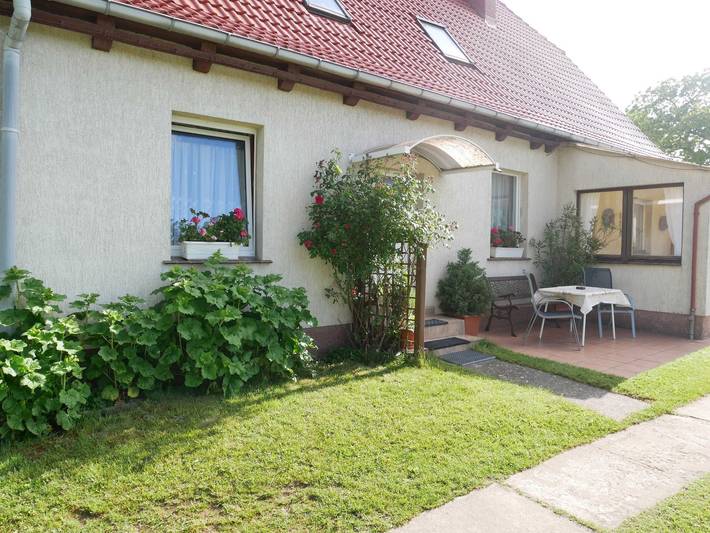 Ferienwohnung für 4 Personen, mit Terrasse und Garten in Krummin - 3