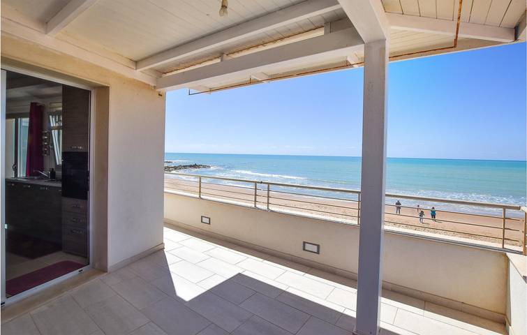Casa vacanza per 4 persone, con Terrazza in Provincia di Ragusa