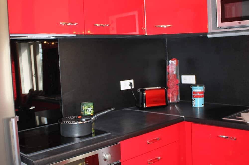 Apartamento entero, Ambiance Cinéma sur les Hauteurs de Chatel-guyon in Châtelguyon, Parque Natural Regional Volcans d'Auvergne