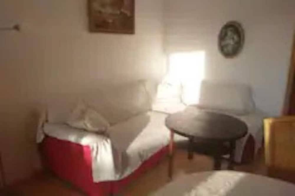 Ganze Wohnung, Schöne Ferienwohnung für Naturliebhaber in Jabel, Mecklenburgische Seenplatte
