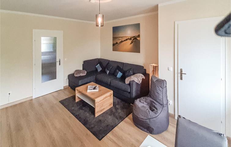Ganze Ferienwohnung, Terrassenwohnung am Strand mit Parkplatz und Internet in Büsum, Kreis Dithmarschen