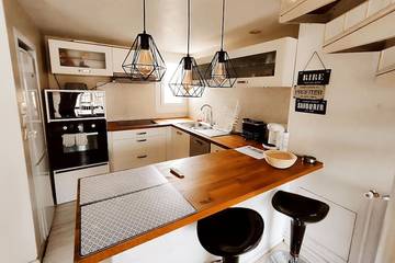 Gîte pour 4 personnes, avec balcon à Les Ulis