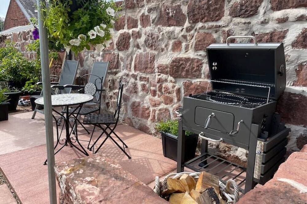 Geheel appartement, The Lookout, seafront, beachfront, stunning views in Millport, Firth Of Clyde