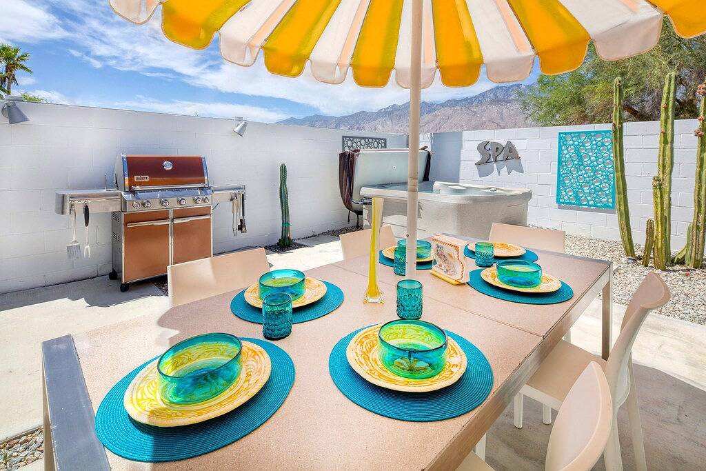 1960 Midcentury Modern Class 1 Historic Status Palm Springs Home Donald Wexler in Palm Springs, Coachella Valley