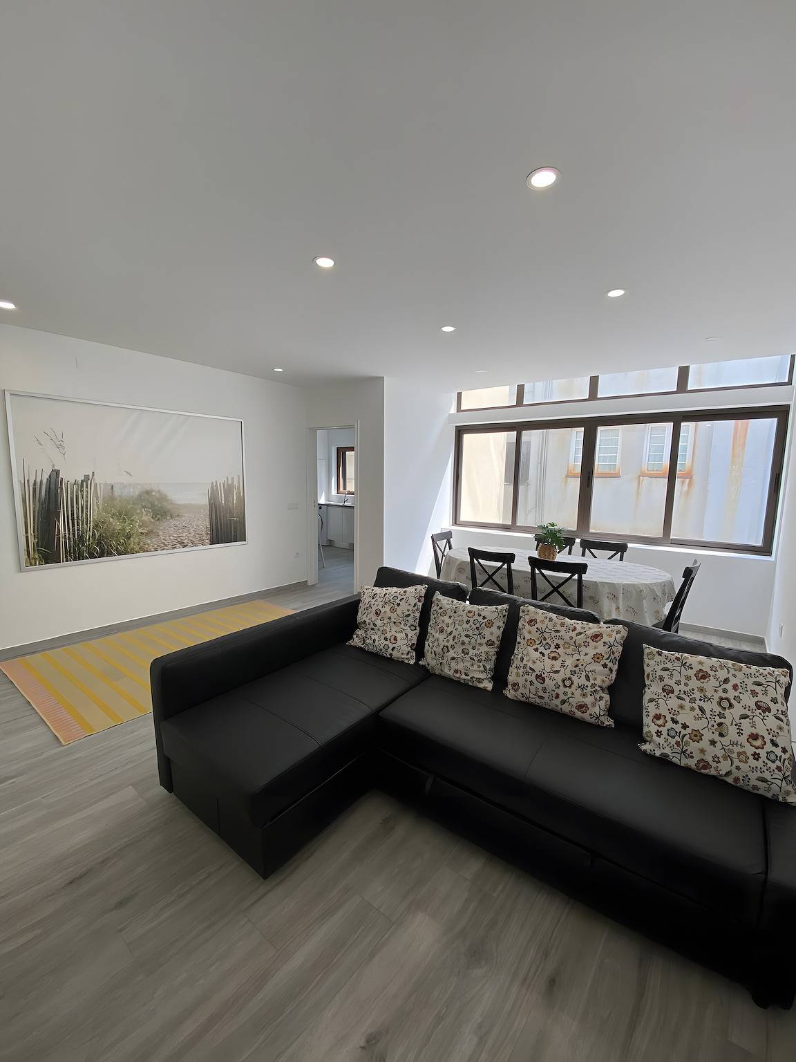 Hel lejlighed, Apartment 'Furadouro 2 with Sea View' with Sea View, Balcony and Wi-Fi in Furadouro, Ovar