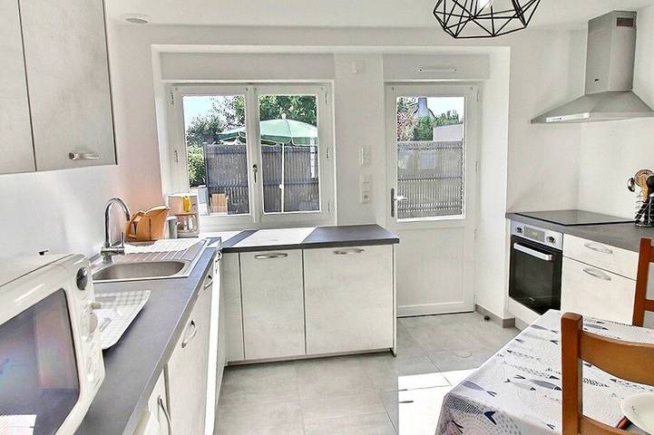 Gîte pour 4 personnes, avec jardin à Férel - 3