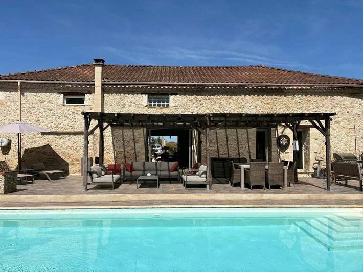 Apartamento de vacaciones para 4 personas, con piscina y jardín - 1