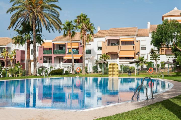 Apartamento de férias para 5 pessoas, com varanda e jardim e ainda piscina infantil, com animais de estimação - 1