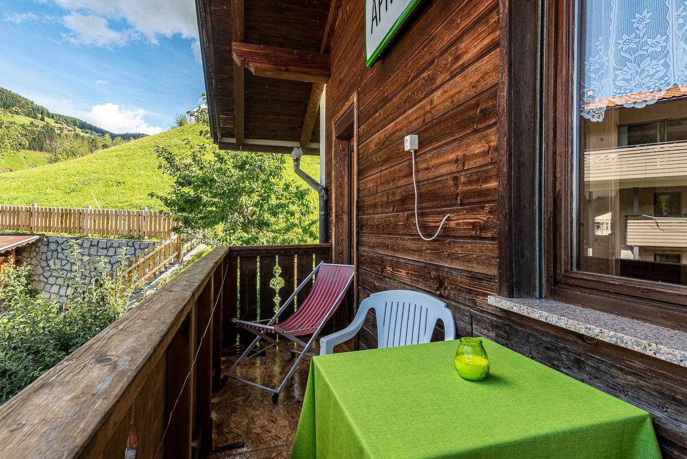 Ganze Wohnung, 'Pension Sonia Apartment 105' mit Bergblick, Garten und Wlan in Santa Magdalena (Eisacktal), Villnöß