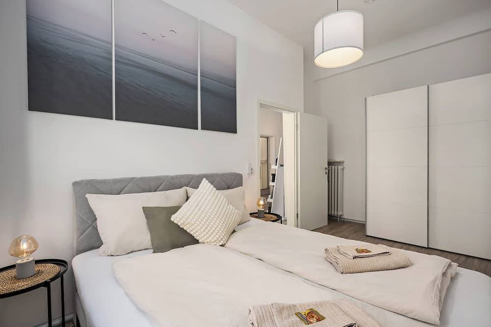 Entire apartment, Gigantic old building apartment with Wifi and free parking in the city center in Bad Kissingen, Rhön-Bayern