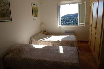 Villa voor 7 Personen in Cavalaire-sur-Mer, Nationaal park Port-Cros, Afbeelding 3