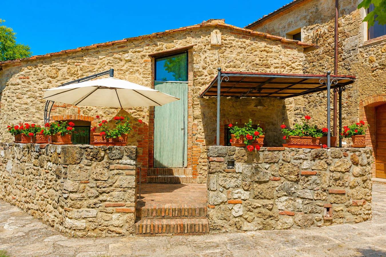 Villa für 4 Personen mit Terrasse in Asciano, Siena Provinz
