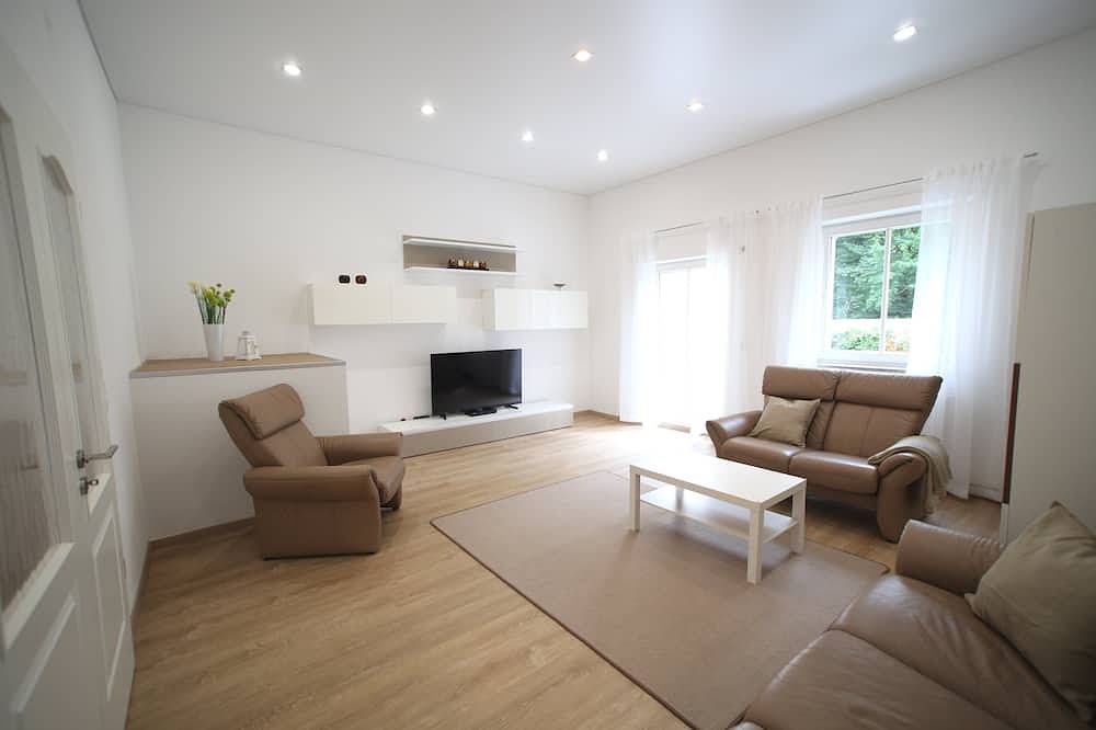 Haus in Memmingen Altstadt im Allgäu, Terrasse, Garten, Bahnhof, Flughafen in Memmingen, Bayerisch Schwaben