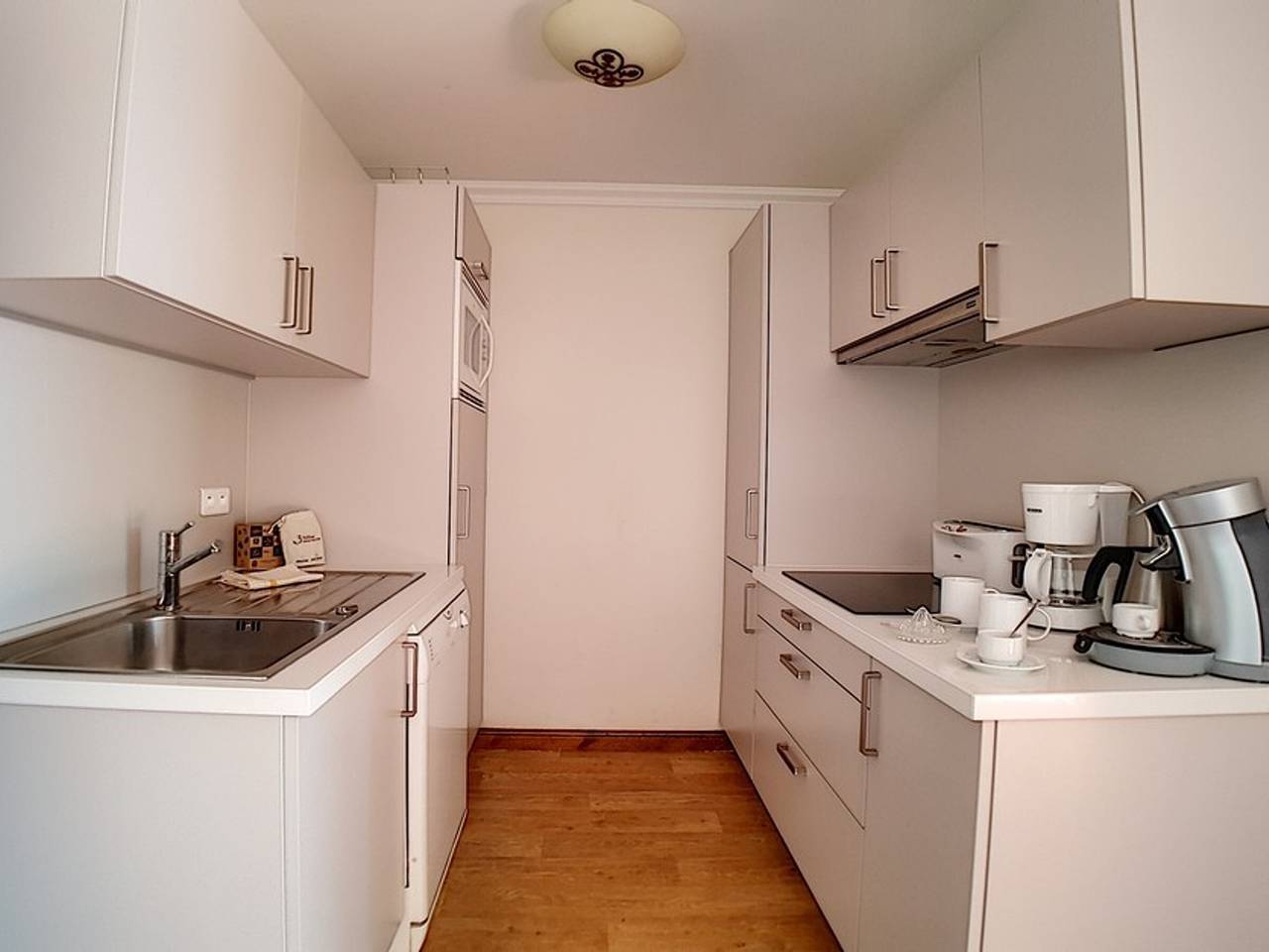 Apartamento entero, Apartamento espacioso renovado cerca de pistas con sauna, hammam, Wifi y balcón in Les Menuires, Saint-Martin-de-Belleville