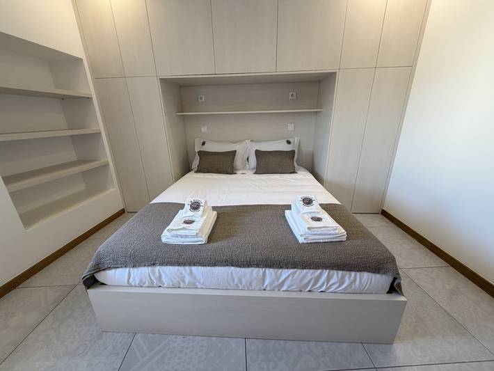 Holiday Home 'O Caseiro' with Sea View, Wi-Fi and Air Conditioning in Castelo do Neiva, Viana do Castelo District