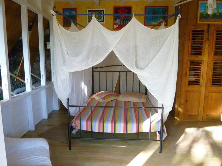 Chambre d’hôte pour 2 personnes, avec piscine ainsi que vue et jardin en Guadeloupe - 3