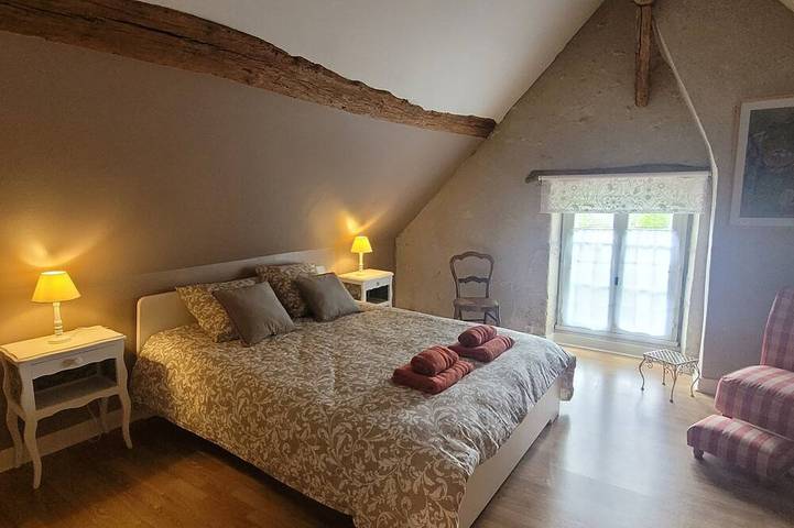 Location de vacances pour 6 personnes, avec jardin et terrasse à Pocé-sur-Cisse