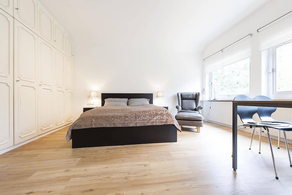 Geheel appartement, Stylish studio apartment with green views  in Frankenalb