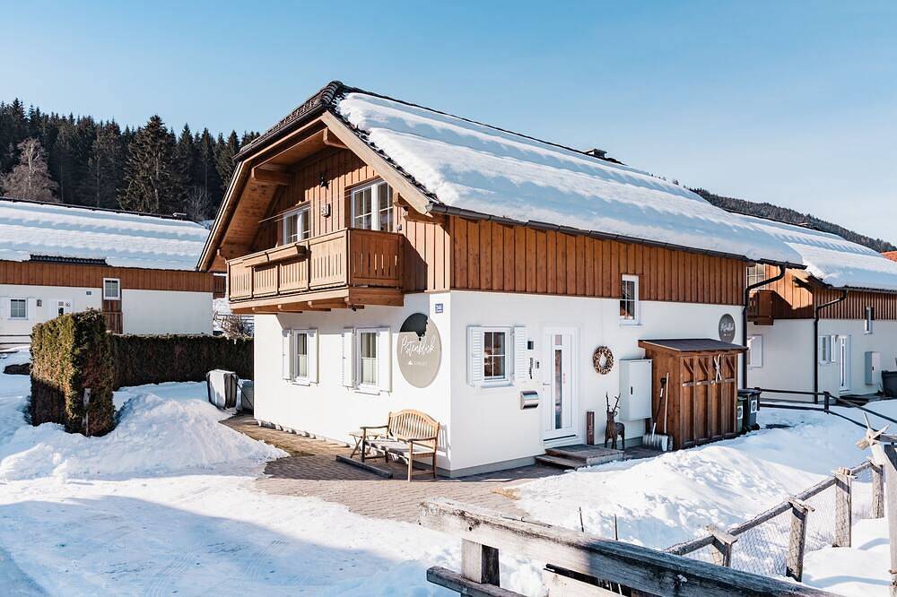 Pistenblick Chalet auf nur 75m Abstand von der Piste in Sankt Margarethen im Lungau, Bundesland Salzburg