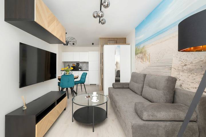 Ganze Wohnung, Ferienwohnung für 4 Personen mit Garten in Niechorze, Powiat gryficki