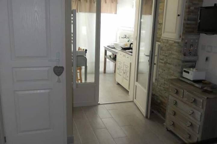 Gîte pour 2 personnes, avec jardin à La Bouilladisse - 3