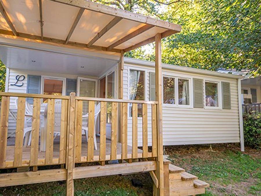 Camping Les Terrasses du Lac  - Mobilheim 4 personen - Mobilheim | Classic | 2 Zi. | 4 Pers. | Einfache Terrasse in Pont-de-Salars, Zentralmassiv