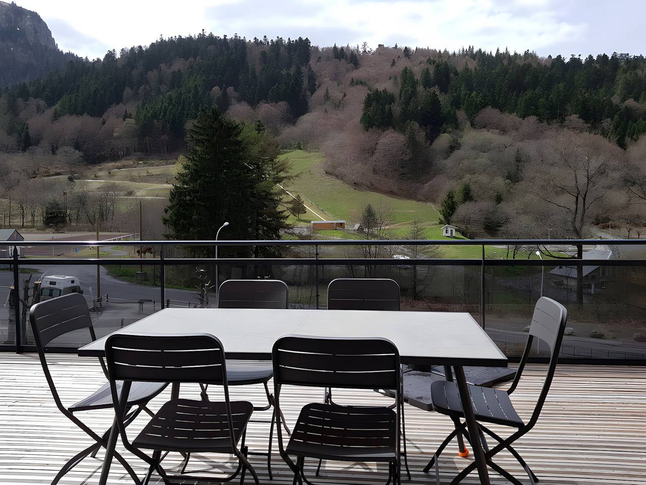 Appartement entier, C4 - Résidence La Montille avec vue sur la montagne in Mont-Dore, Parc naturel régional des Volcans d'Auvergne