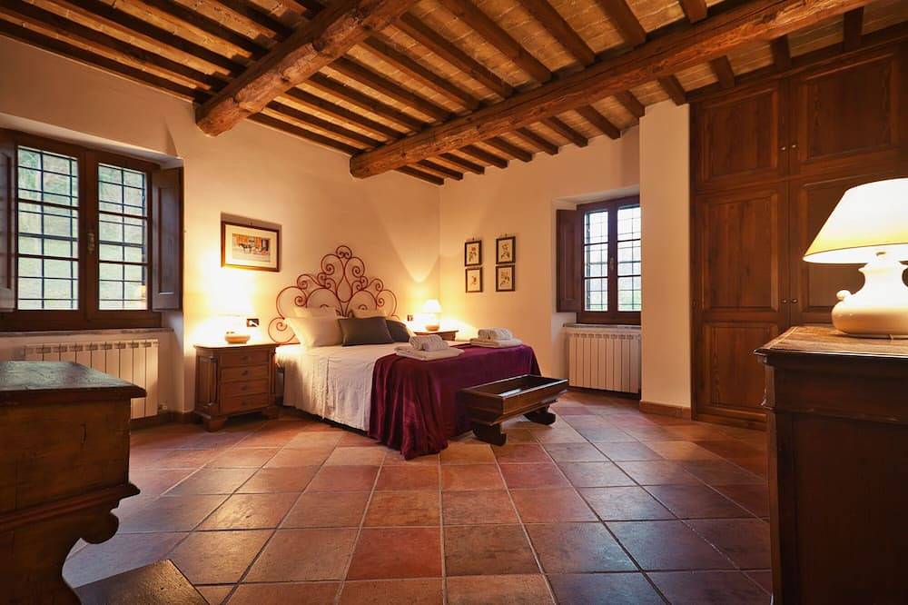 Charming&Luxury Villa near Assisi-Gubbio-Perugia, oasis of peace relax & privacy in Valfabbrica, Provincie Perugia