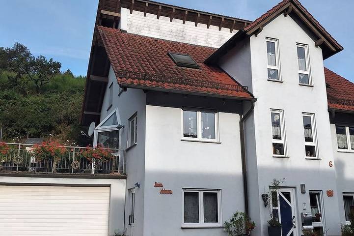 Gîte pour 4 personnes, avec Terrasse et Jardin à Dernbach