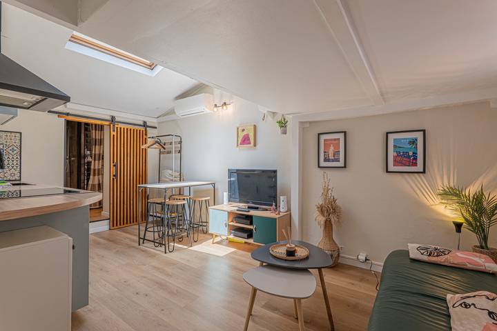Gîte pour 2 personnes, adapté aux familles dans Bowling Acropolis Nice - 3
