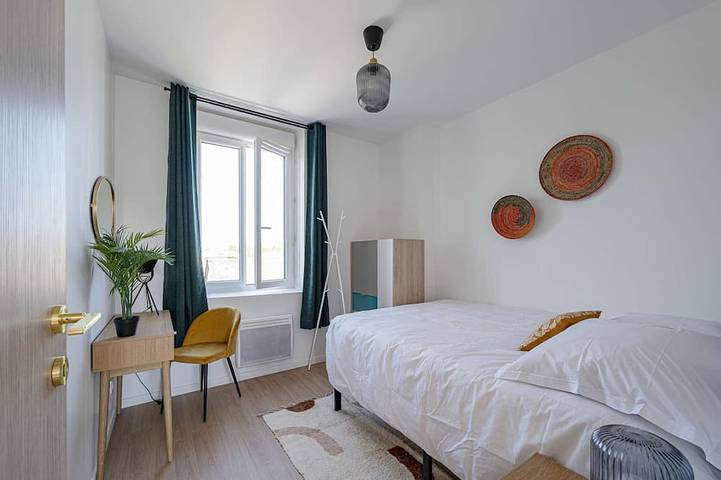 Appartement entier, Les Maisons Acajou / Charmant T2 équipé Spicy Art in Châtellerault, Vienne (France)