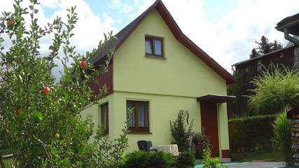 Ferienhaus für 2 Personen, mit Garten und Terrasse in Bad Elster