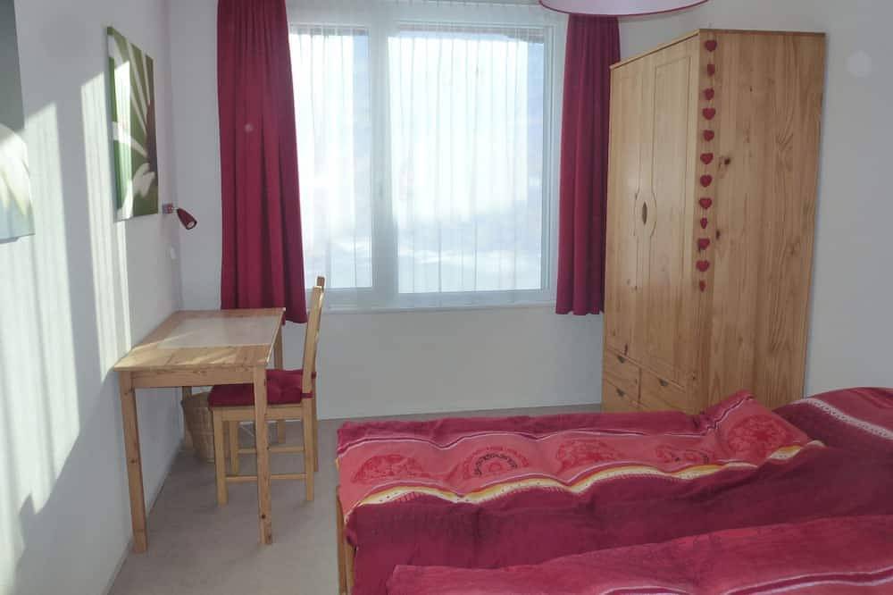 Ganze Wohnung, Denter Uauls Jucker, Vella, (Vella), 44012B in Lumnezia, Alpenarena