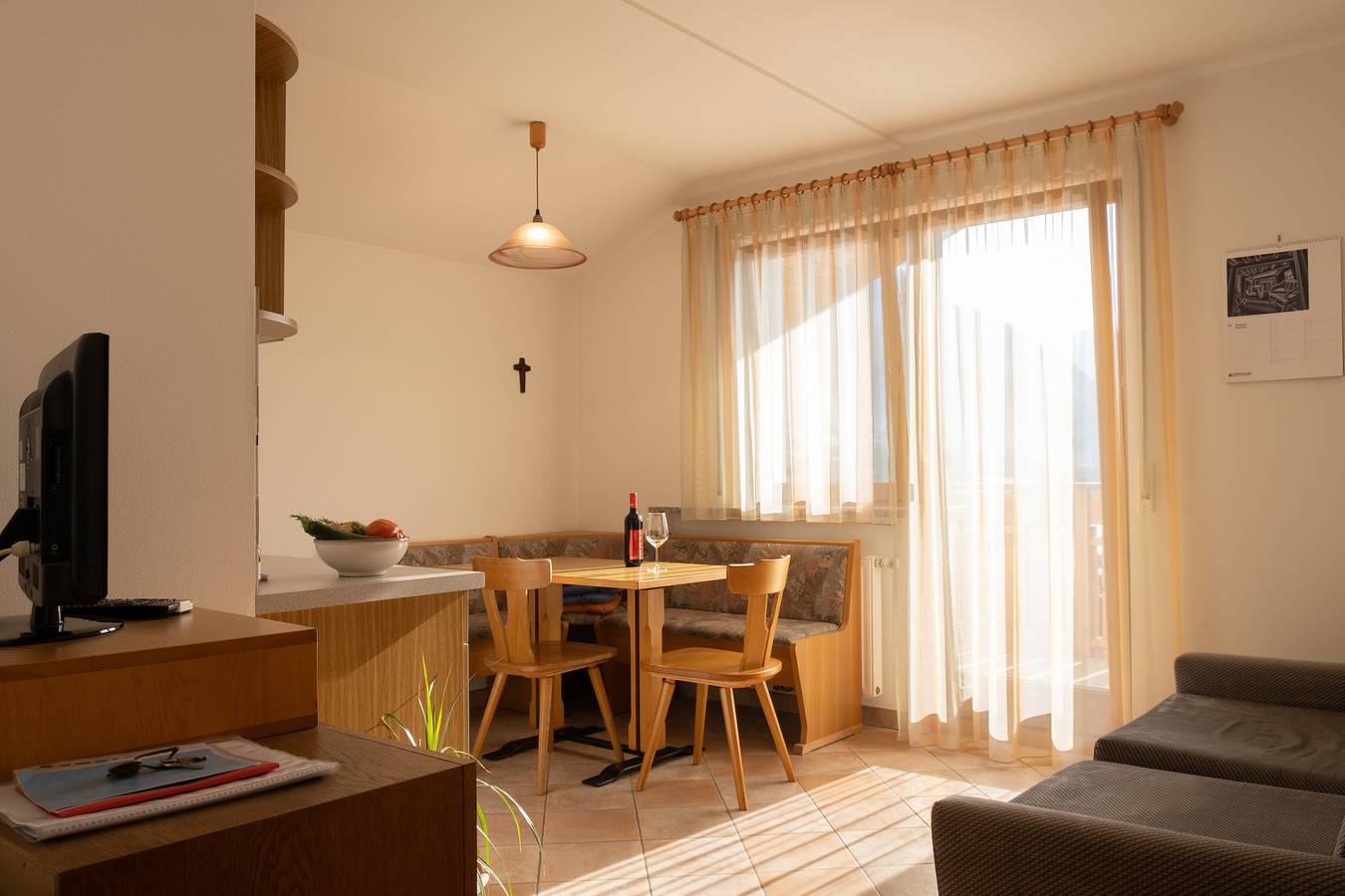 Ganze Ferienwohnung, Fewo (Zweiraum) im Haus Götsch (5) in Partschins, Texelgruppe