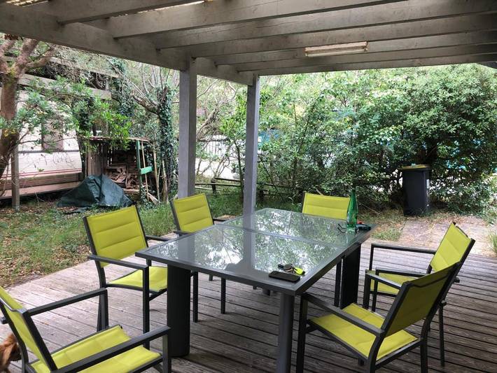 Location de vacances pour 11 personnes, avec Terrasse ainsi que Jardin et Vue dans Plage Piqueyrot