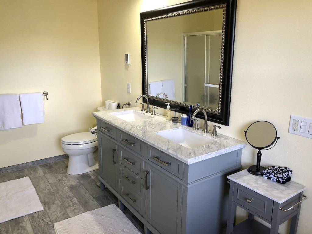 Reizender Gebirgsflucht mit epischen Ansichten in Boulder County