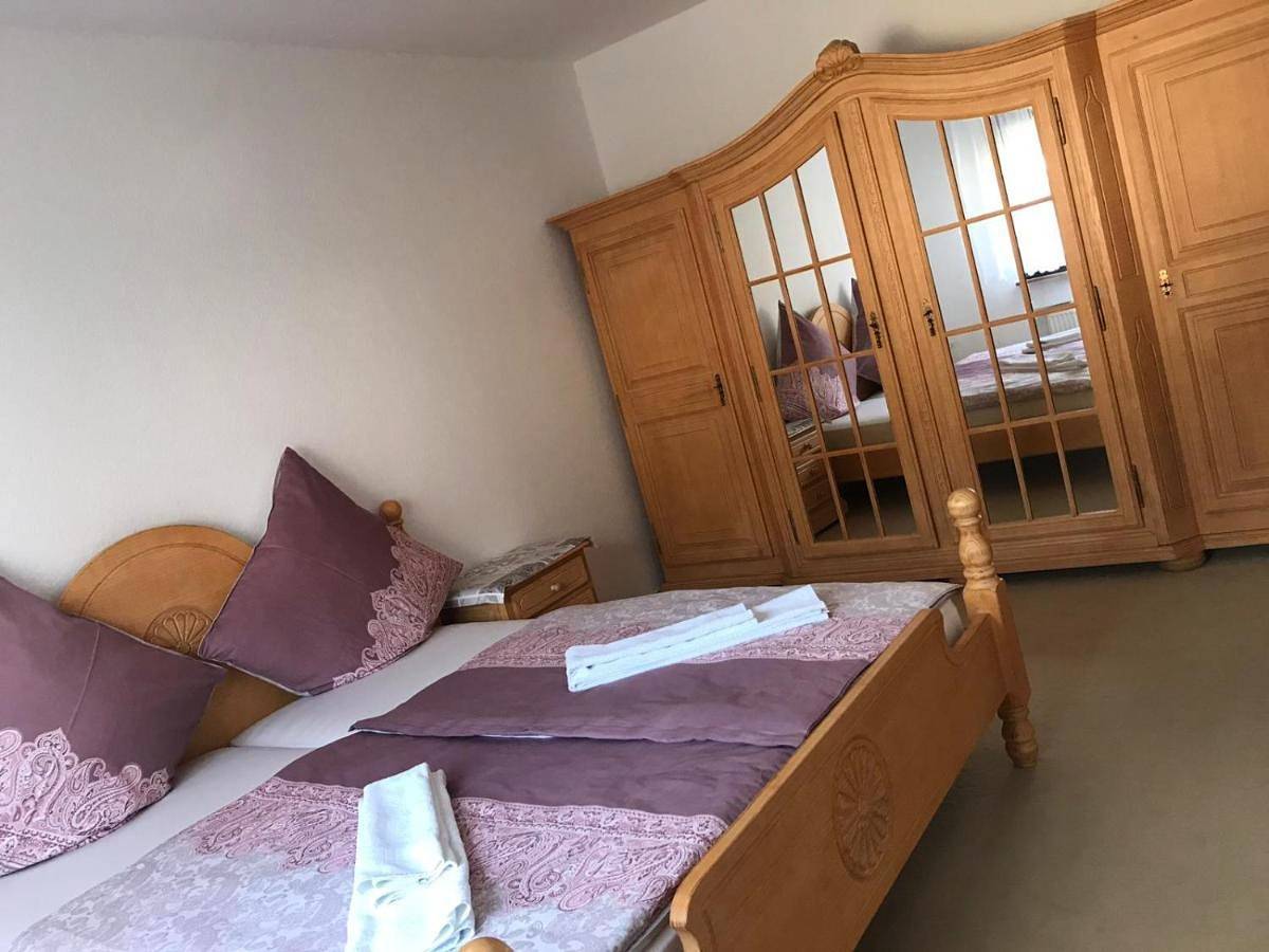 Ganze Wohnung, Two-Bedroom Apartment in Niederfell, Osteifel