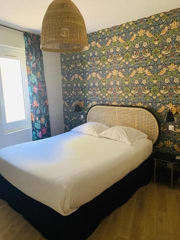 Hôtel pour 2 personnes, avec jardin dans Office De Tourisme D Avignon