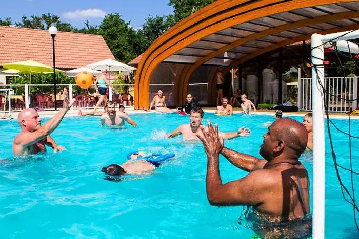 Camping pour 4 personnes, avec terrasse et sauna dans le Loir-et-Cher - 3