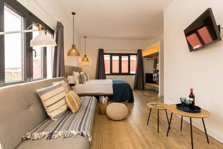 Hôtel pour 4 personnes, avec terrasse et vue à Es Castell - 2