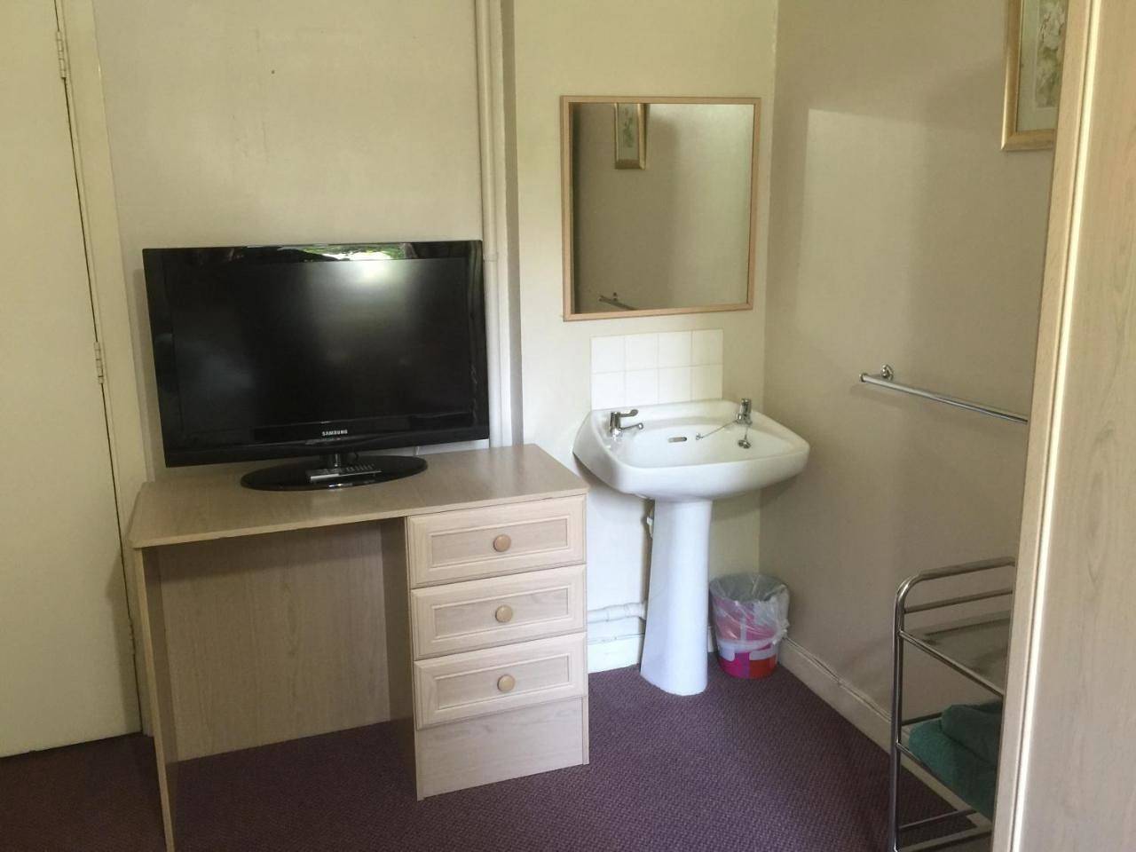St. James's Guest House in Lewisham, London