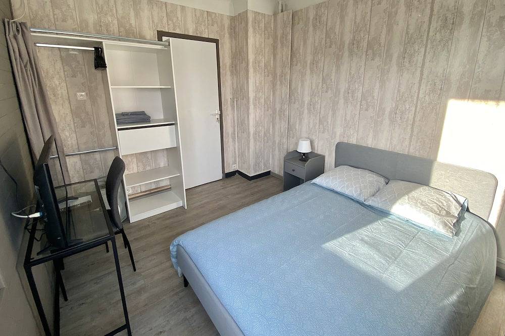 Spacious detached house 800 m from Rer station in Brétigny-sur-Orge, Essonne