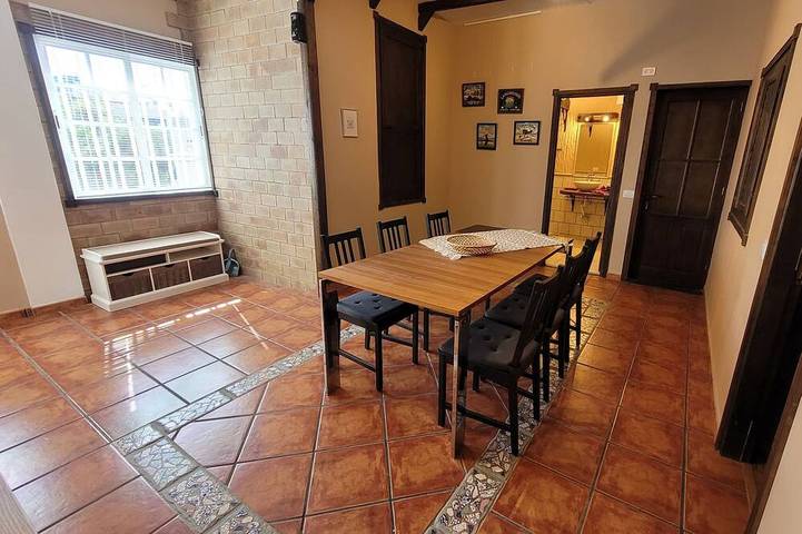 Ferienwohnung für 4 Personen in La Caleta de Interián