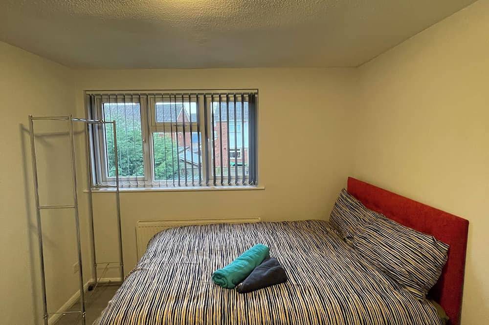 3 - Bedroom House in Bletchley| Ready for Contractors & Guests |Milton Keynes in Milton Keynes, Südostengland