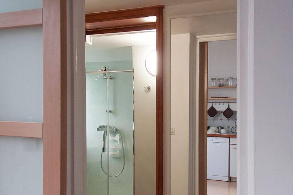 Maison à Joinville le Pont, en duplex  avec son petit jardin privé in Joinville-le-Pont, Val-de-Marne