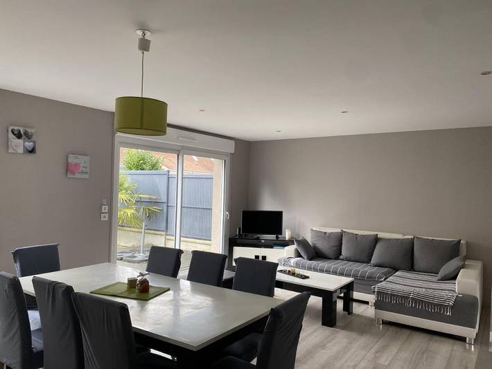 Location de vacances pour 8 personnes, avec jardin et jacuzzi dans Parc Bagatelle - 2