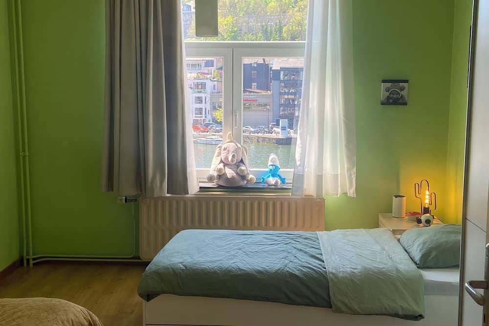 House in historic city center, near nature, beautiful view and sun terrace! in Dinant, Namur (region)